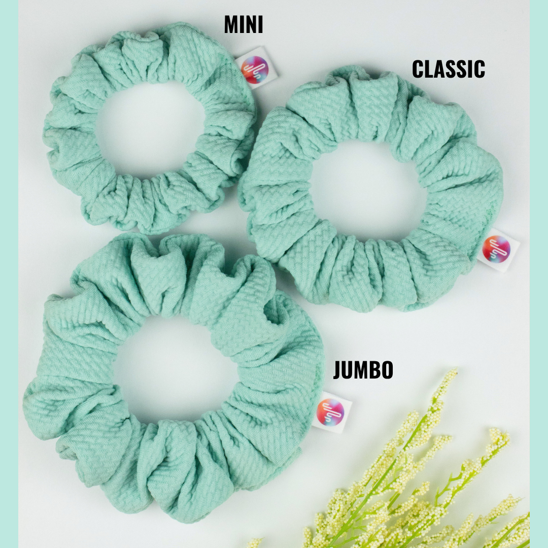 Dewdrop (pastel turquoise)