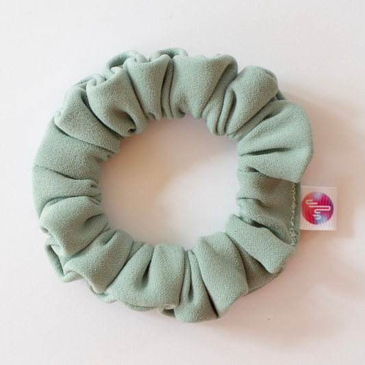 Misty Peaks (sage green)